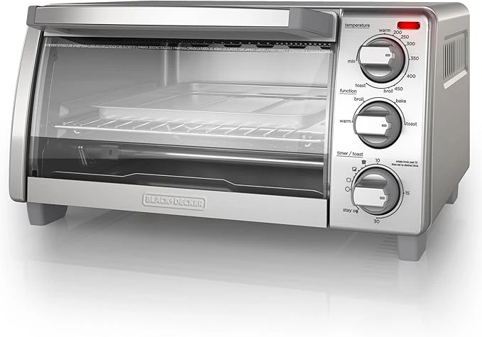 BLACK+DECKER 4-slice good oven with even toast technology, four cooking functions, and a removable crumb tray. A compact and reliable good oven for everyday use.